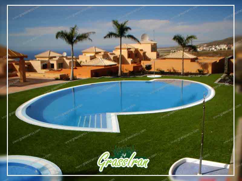 چمن مصنوعی محوطه استخر