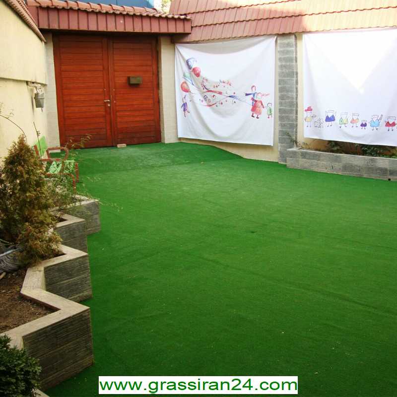 چمن مصنوعی مدرسه