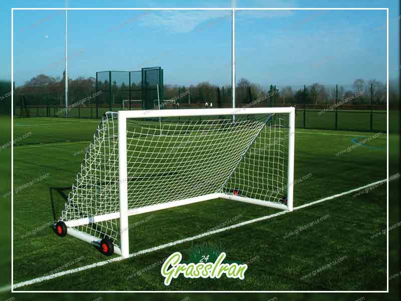 زمین ورزشی در ویلا